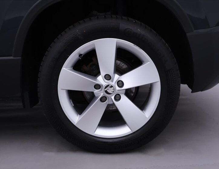 Škoda Karoq SUV / Terénní 1,6 l 85 kw