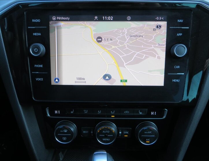 Volkswagen Passat Kombi 1,5 l 110 kw