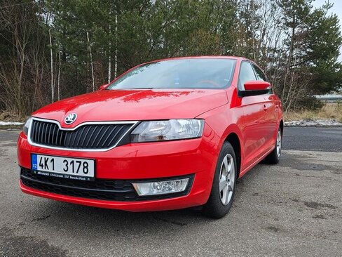 Škoda Rapid Sedan / Limuzína 1,2 l 66 kw