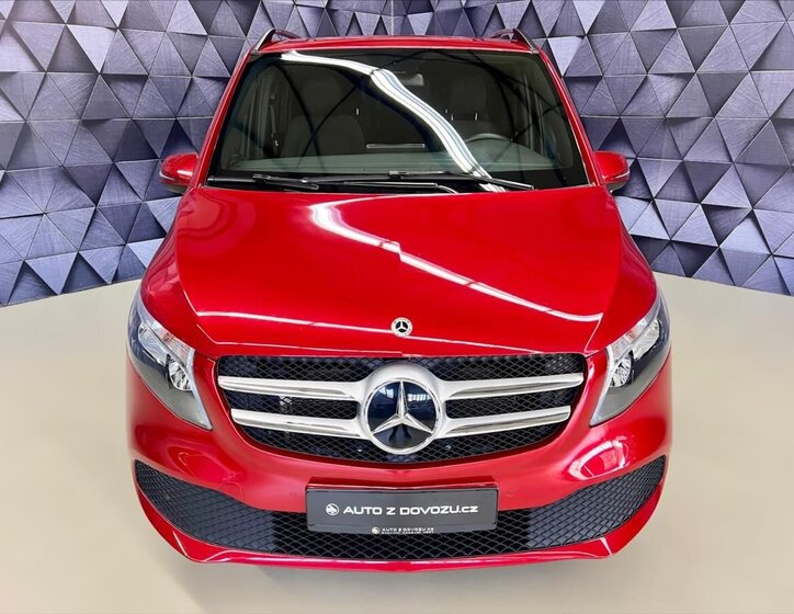 Mercedes-Benz Třídy V Kombi 2,0 l 174 kw
