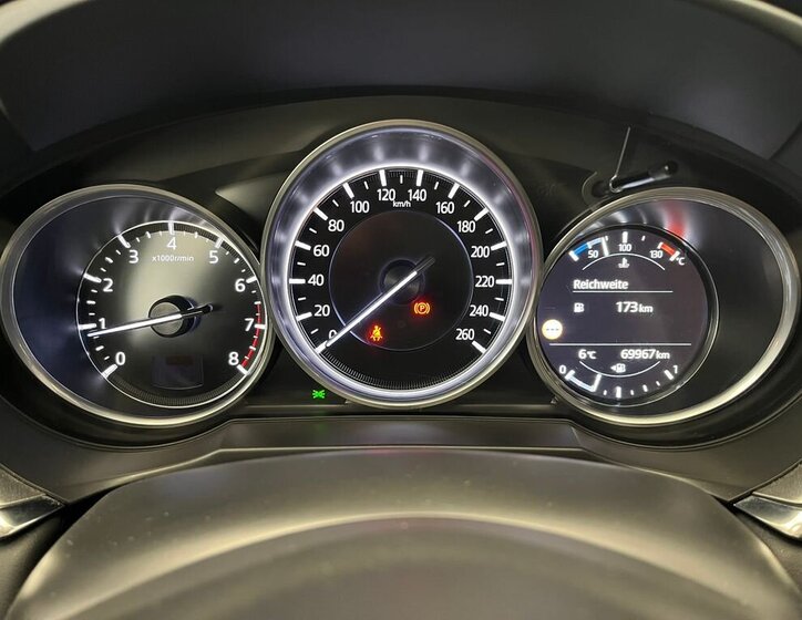 Mazda 6 Kombi 2,0 l 121 kw