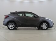 Toyota C-HR 4
