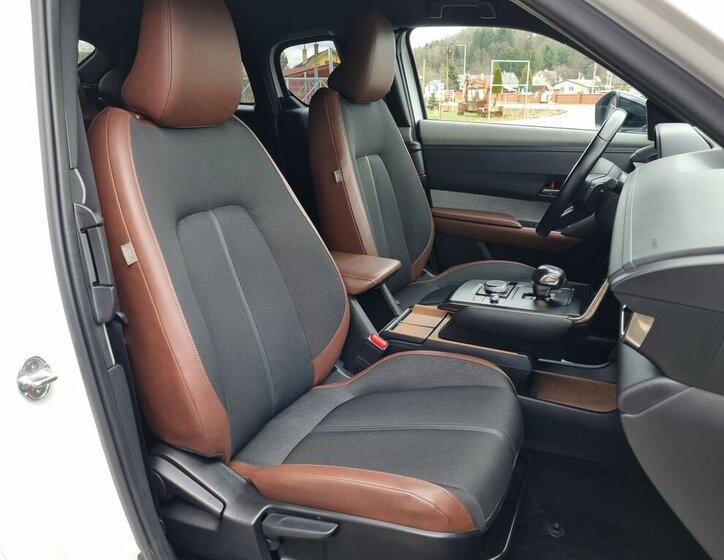 Mazda MX-30 SUV / Terénní 0,0 107 kw