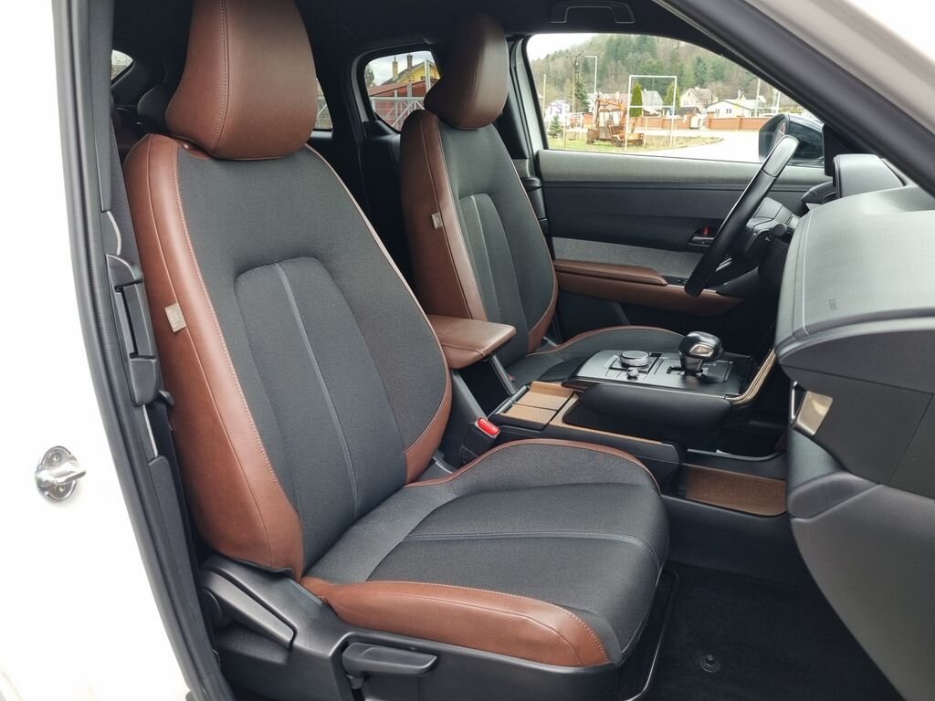 Mazda MX-30 SUV / Terénní 0,0 107 kw