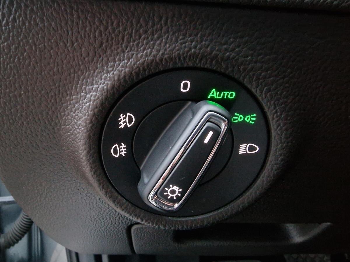 Škoda Superb Liftback 2,0 l 140 kw