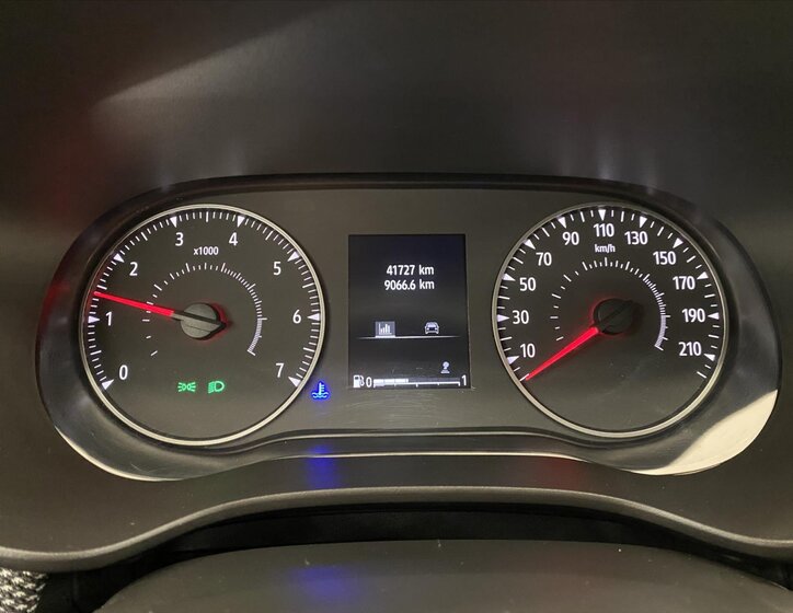 Dacia Sandero Hatchback 999,0 67 kw