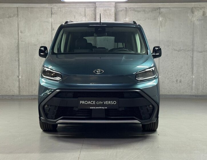 Toyota ProAce City Verso MPV 1,5 l 96 kw