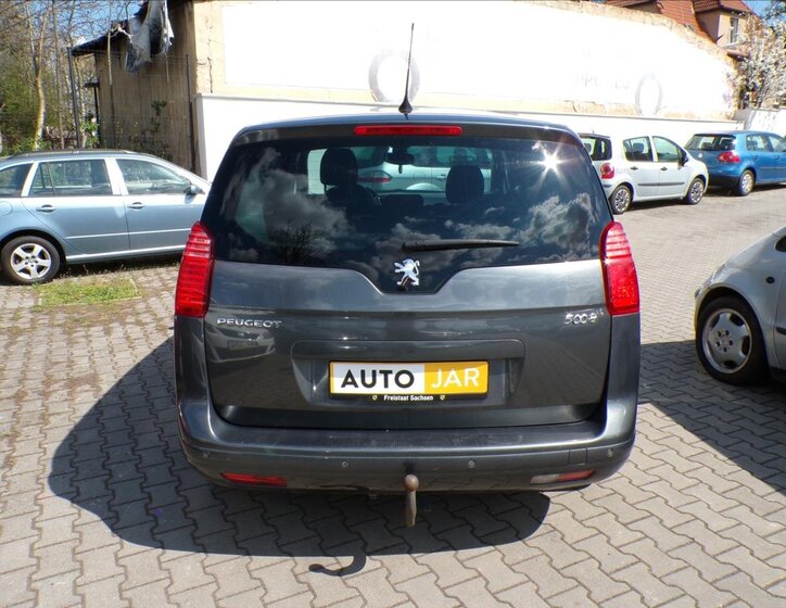 Peugeot 5008 Kombi 1,6 l 115 kw