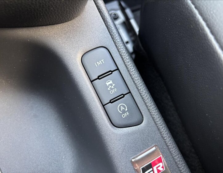 Toyota GR Yaris Hatchback 1,6 l 192 kw