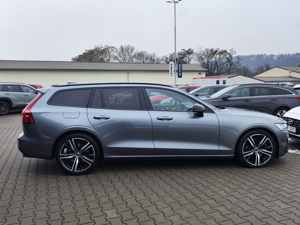 Volvo V60 Kombi 2,0 l 240 kw