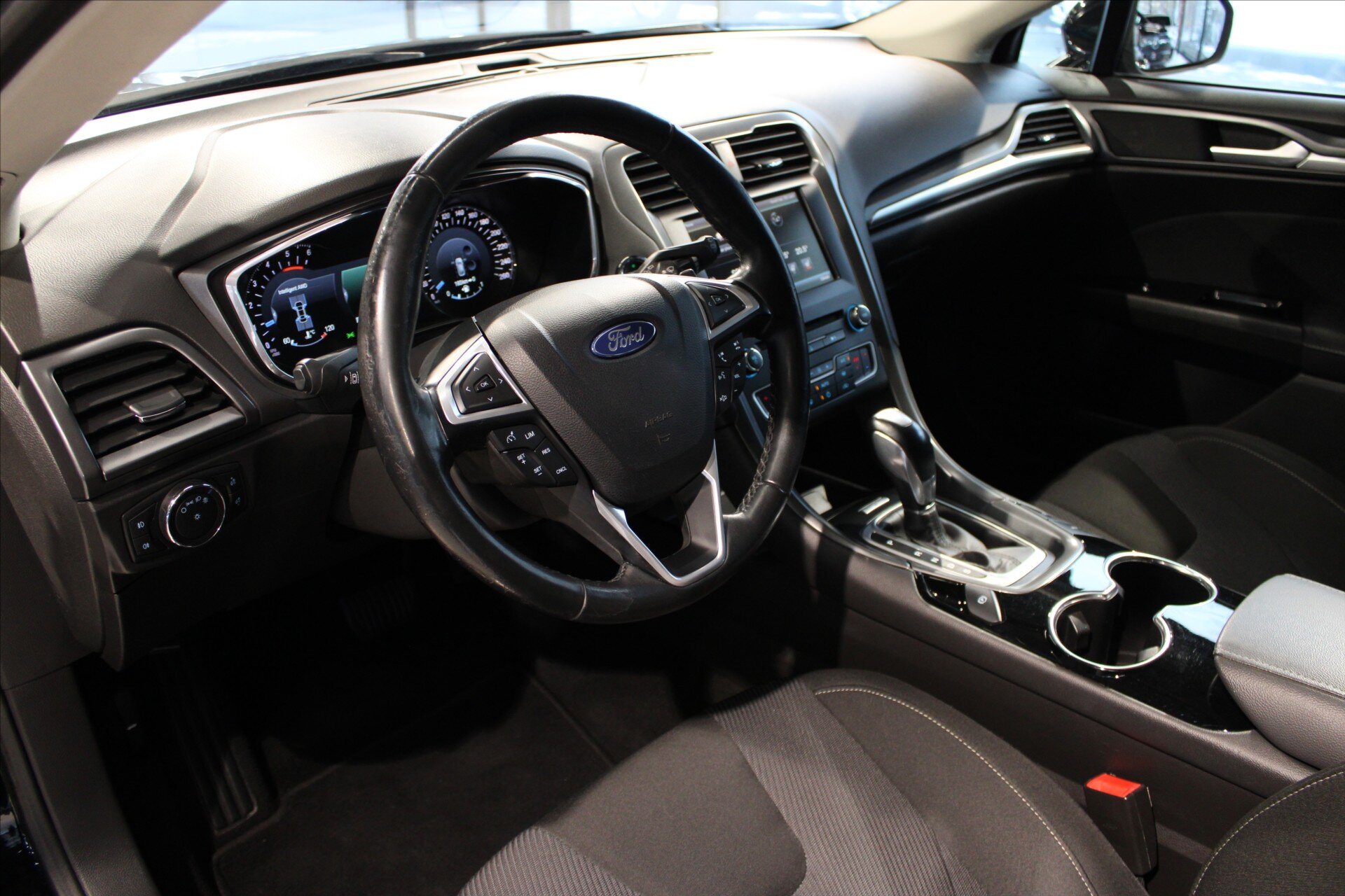 Ford Mondeo Kombi 2,0 l 132 kw