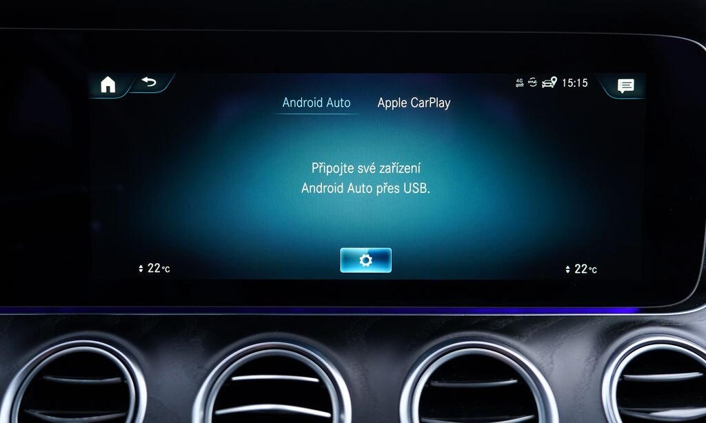 Mercedes-Benz Třídy E Sedan 2,0 l 143 kw