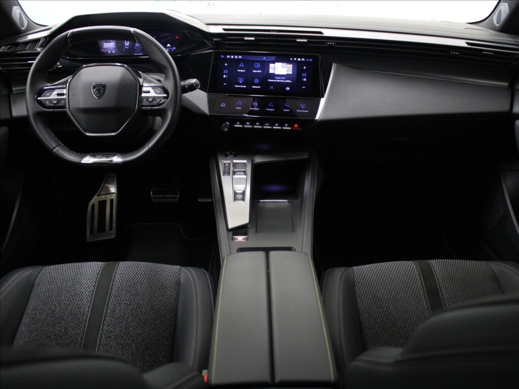 Peugeot 308 Kombi 1,2 l 96 kw