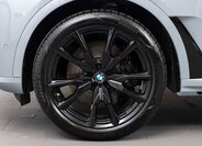 BMW X7 SUV / Terénní 3,0 l 280 kw