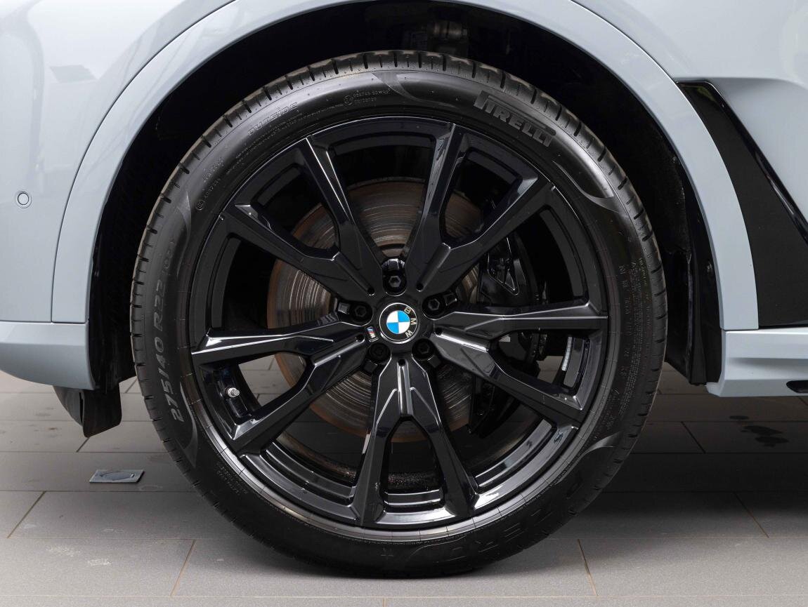 BMW X7 SUV / Terénní 3,0 l 280 kw