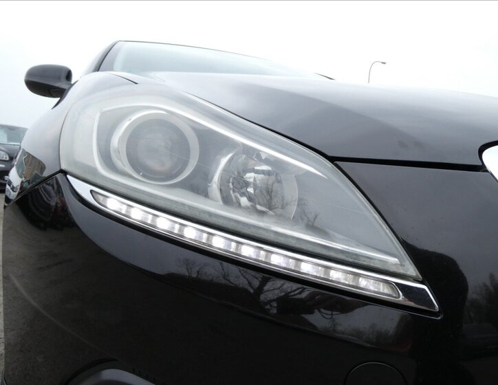 Lancia Delta Hatchback 1,4 l 88 kw