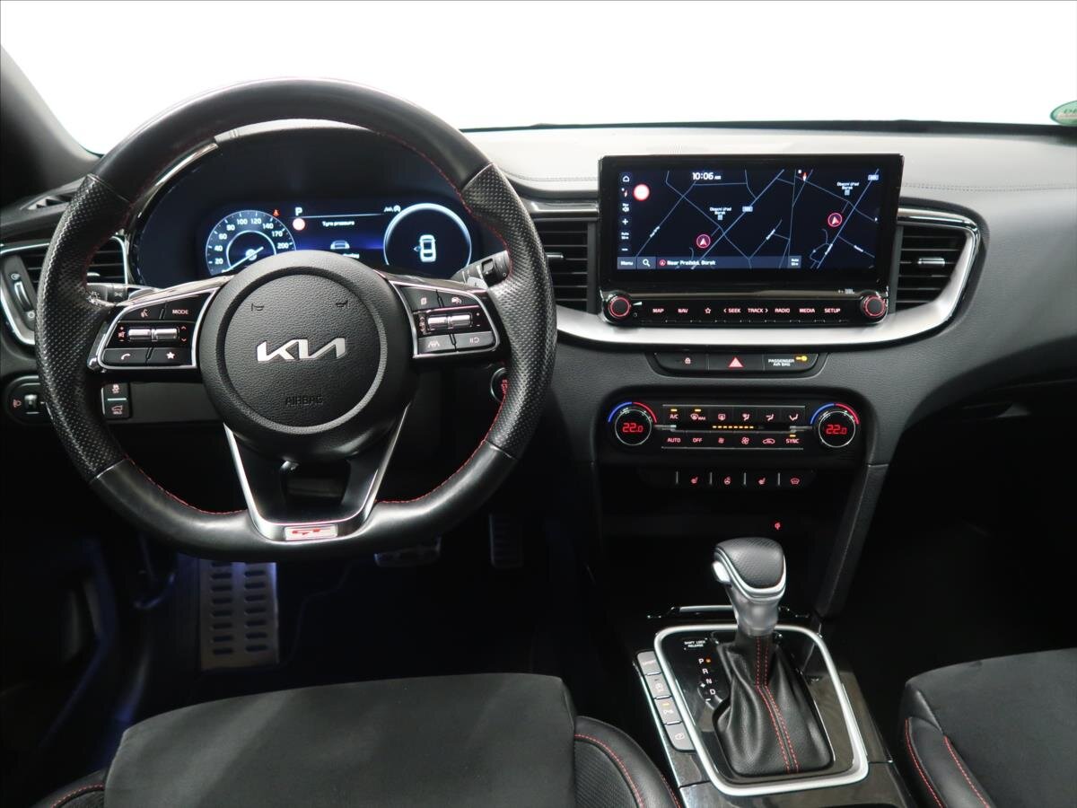 KIA ProCeed Kombi 1,6 l 150 kw