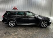 Volkswagen Passat 10