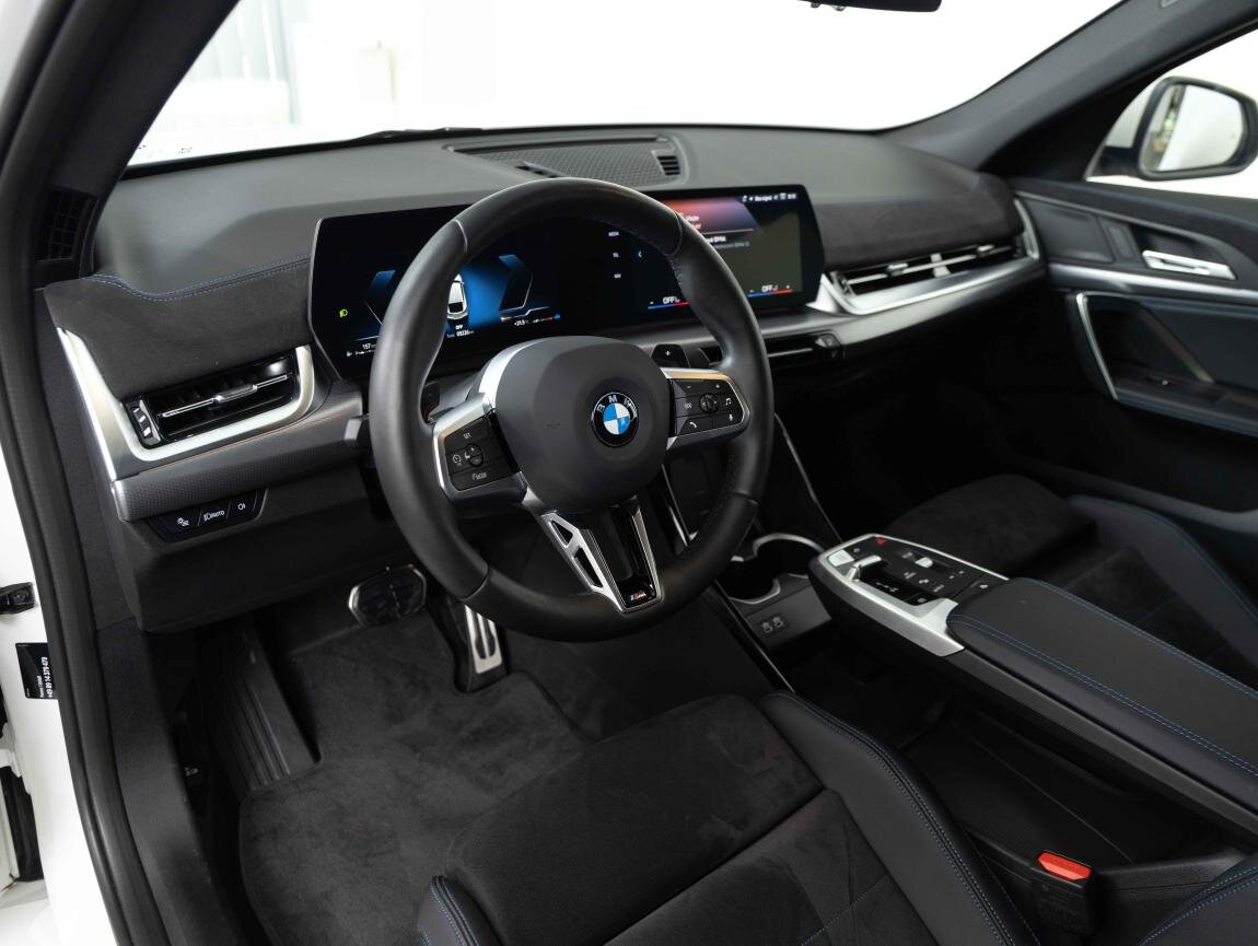 BMW X2 SUV / Terénní 1,5 l 125 kw