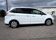 Ford Grand C-MAX 10