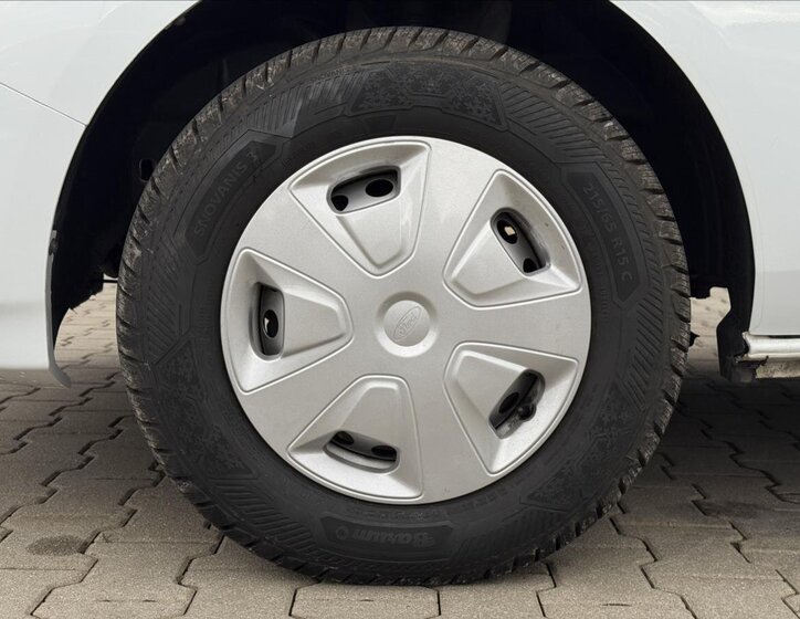 Ford Transit Custom Skříň 2,0 l 77 kw