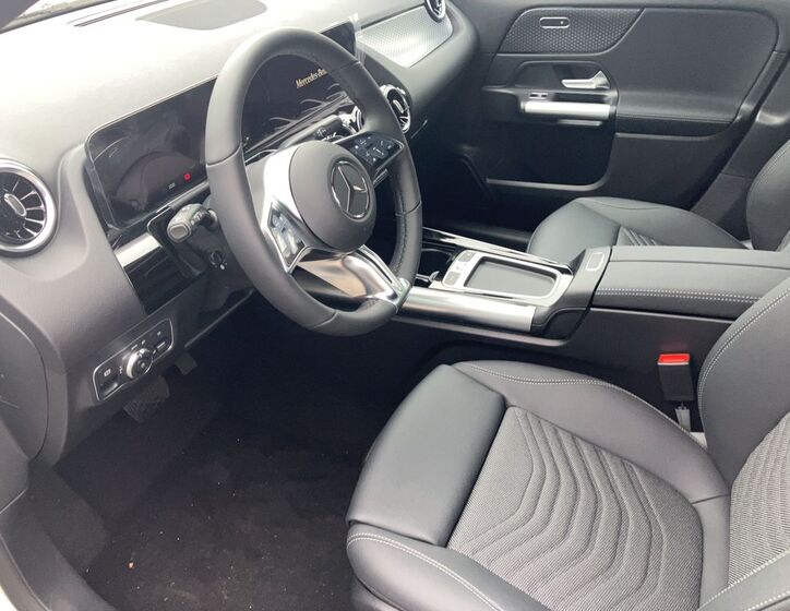 Mercedes-Benz GLA 21