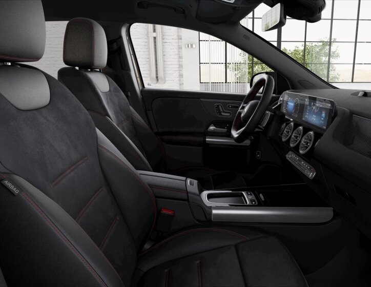 Mercedes-Benz GLA SUV / Terénní 2,0 l 110 kw