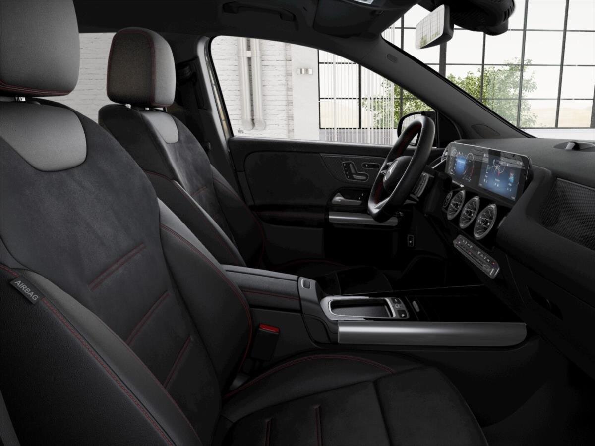 Mercedes-Benz GLA SUV / Terénní 2,0 l 110 kw