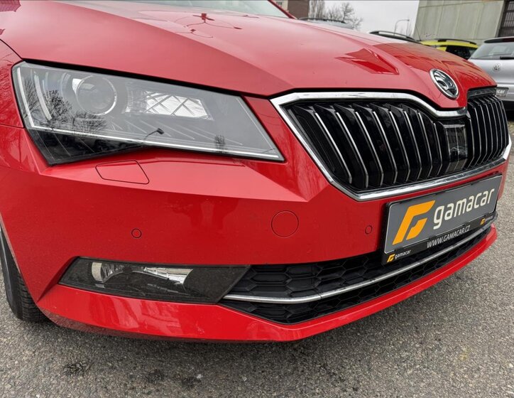 Škoda Superb Kombi 2,0 l 110 kw