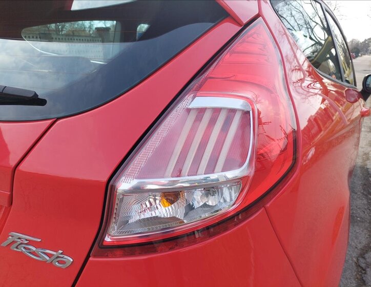 Ford Fiesta Hatchback 999,0 103 kw