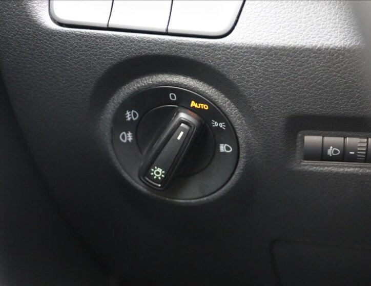 Škoda Fabia Hatchback 999,0 70 kw