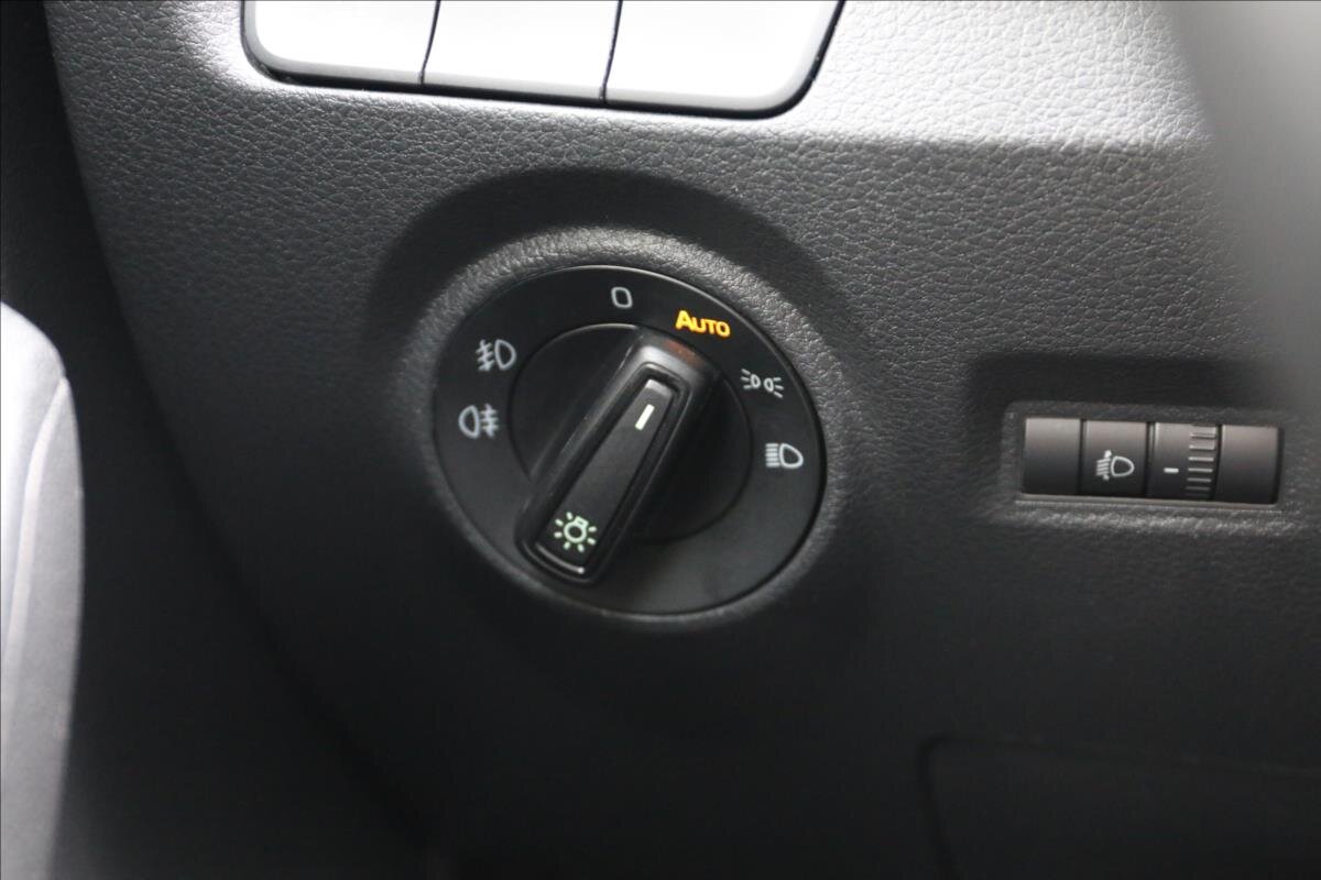 Škoda Fabia Hatchback 999,0 70 kw