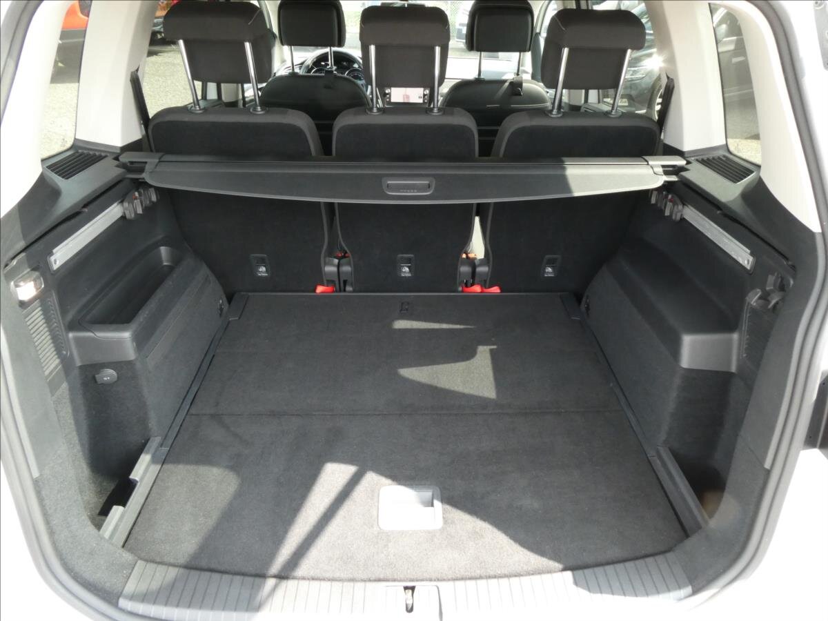 Volkswagen Touran MPV 1,4 l 110 kw