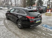 Hyundai i30 Kombi 998,0 88 kw