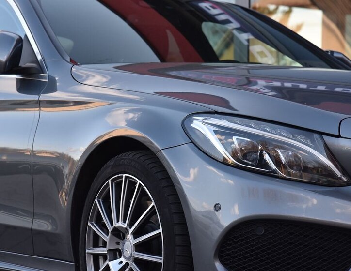 Mercedes-Benz Třídy C Sedan / Limuzína 2,1 l 125 kw