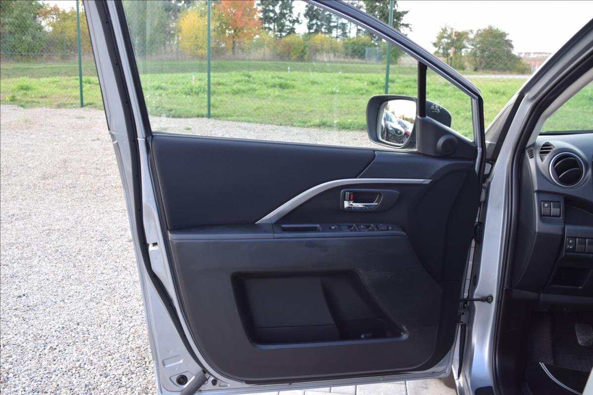 Mazda 5 Kombi 1,8 l 85 kw