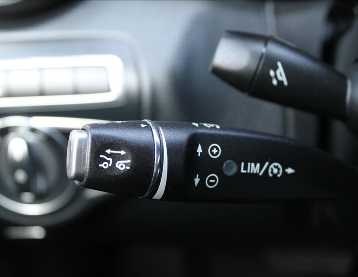 Mercedes-Benz Třídy C Kombi 2,1 l 150 kw