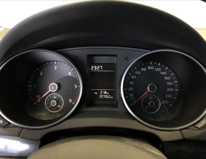 Volkswagen Golf 18
