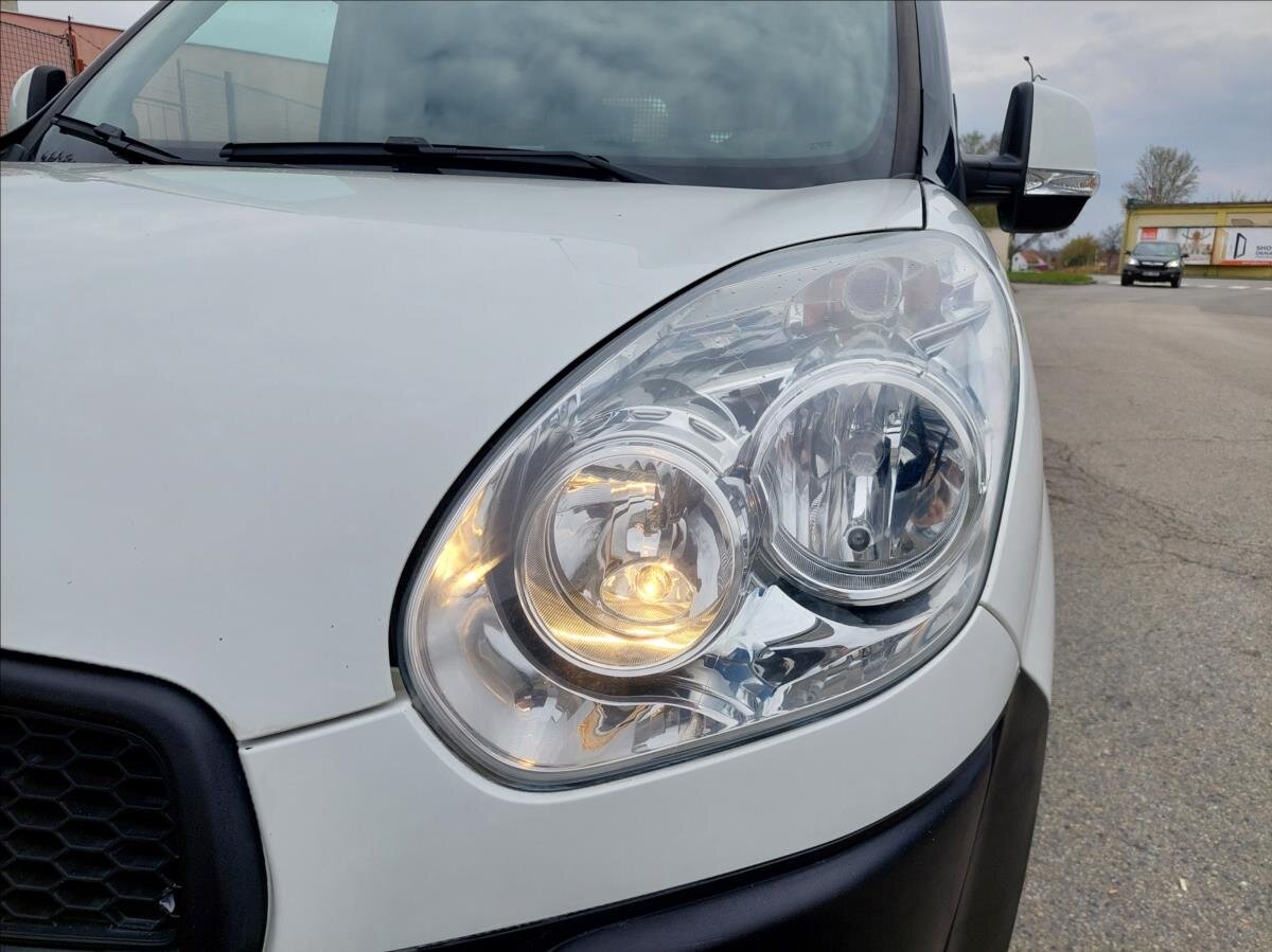 Fiat Dobló Pick-up 1,4 l 88 kw