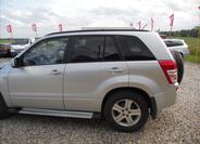 Suzuki Grand Vitara 9