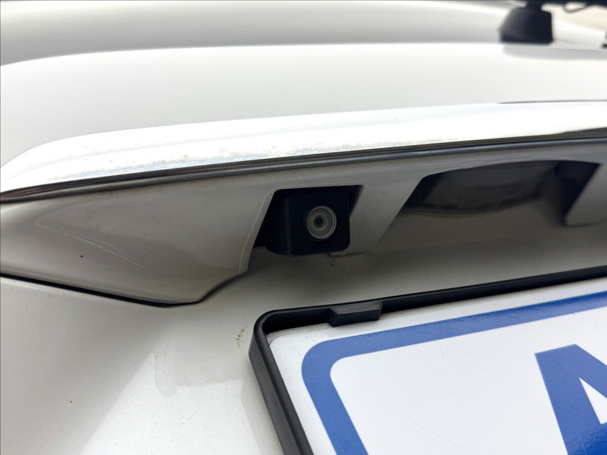 Mitsubishi Outlander SUV / Terénní 2,2 l 115 kw