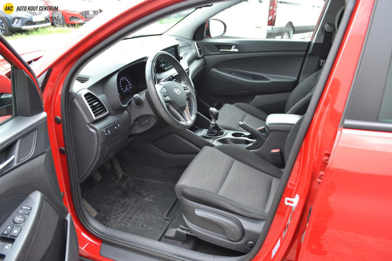 Hyundai Tucson SUV 1,6 l 100 kw