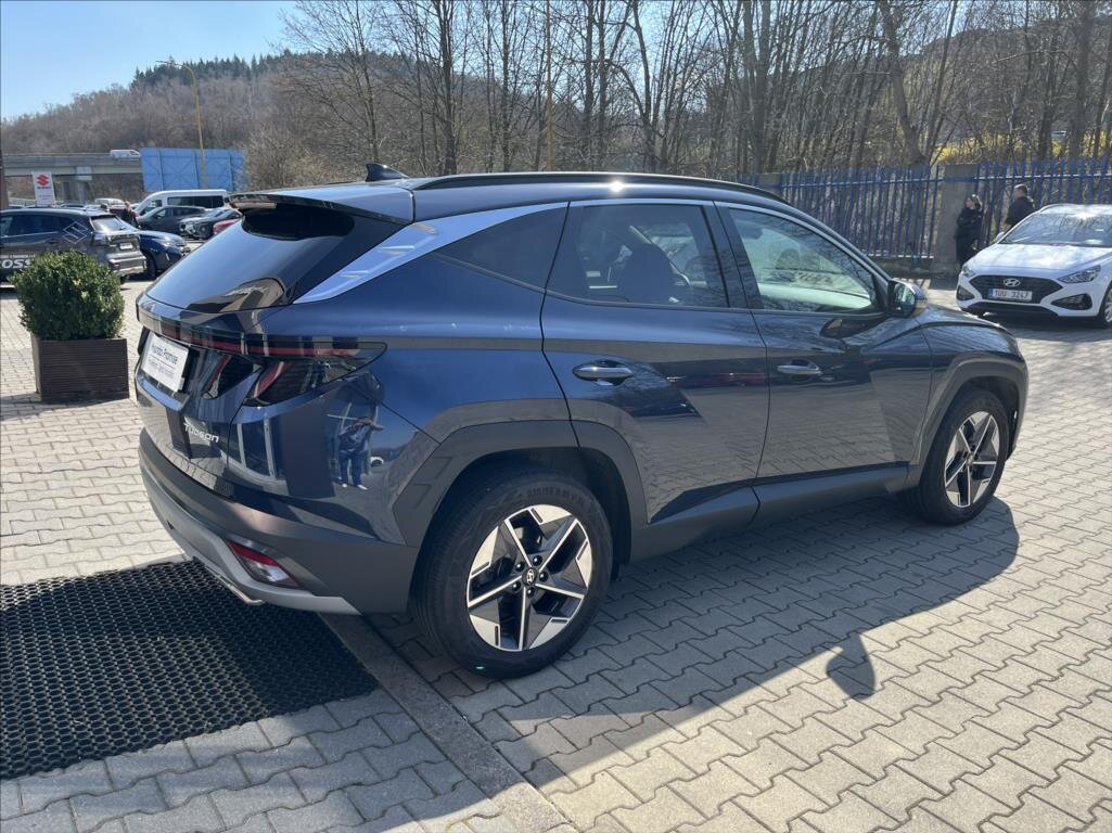 Hyundai Tucson SUV / Terénní 1,6 l 118 kw
