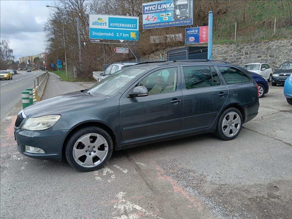 Škoda Octavia Kombi 2,0 l 103 kw