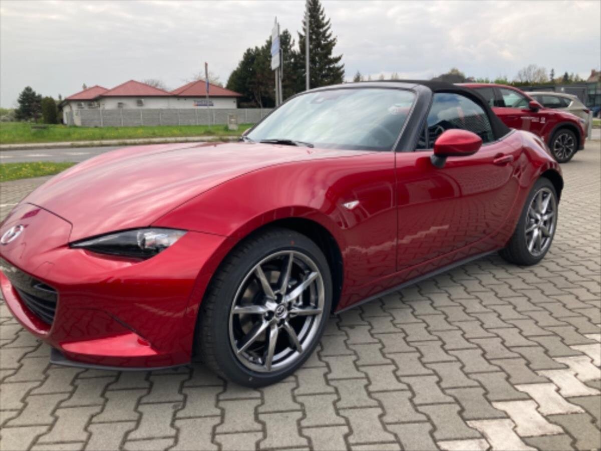 Mazda MX-5 Kabriolet 1,5 l 0