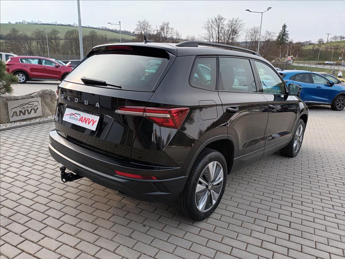 Škoda Karoq SUV / Terénní 1,5 l 110 kw