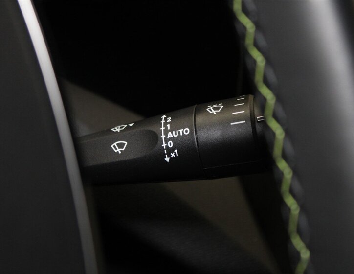 Peugeot 308 Kombi 1,2 l 96 kw