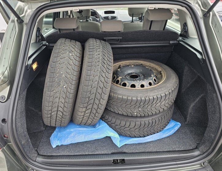 Renault Clio Kombi 1,1 l 55 kw