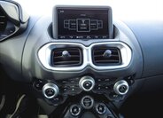 Aston Martin V8 Vantage Kupé 4,0 l 375 kw