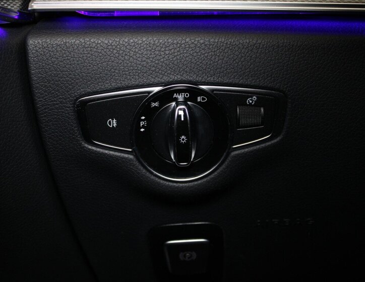 Mercedes-Benz Třídy E Kombi 4,0 l 450 kw